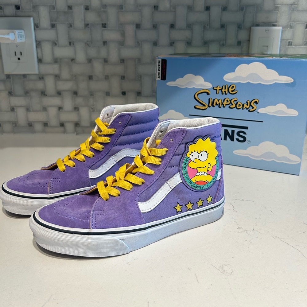 Size 6 Vans x The Simpsons Collab shoes